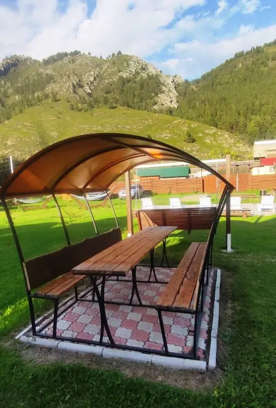 На территории усадьбы